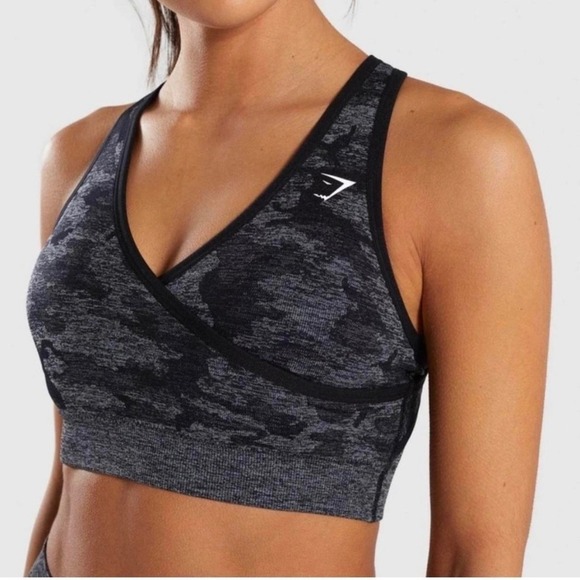 Gymshark Adapt Camo Seamless Sports Bra Black Medium - Picture 2 of 9